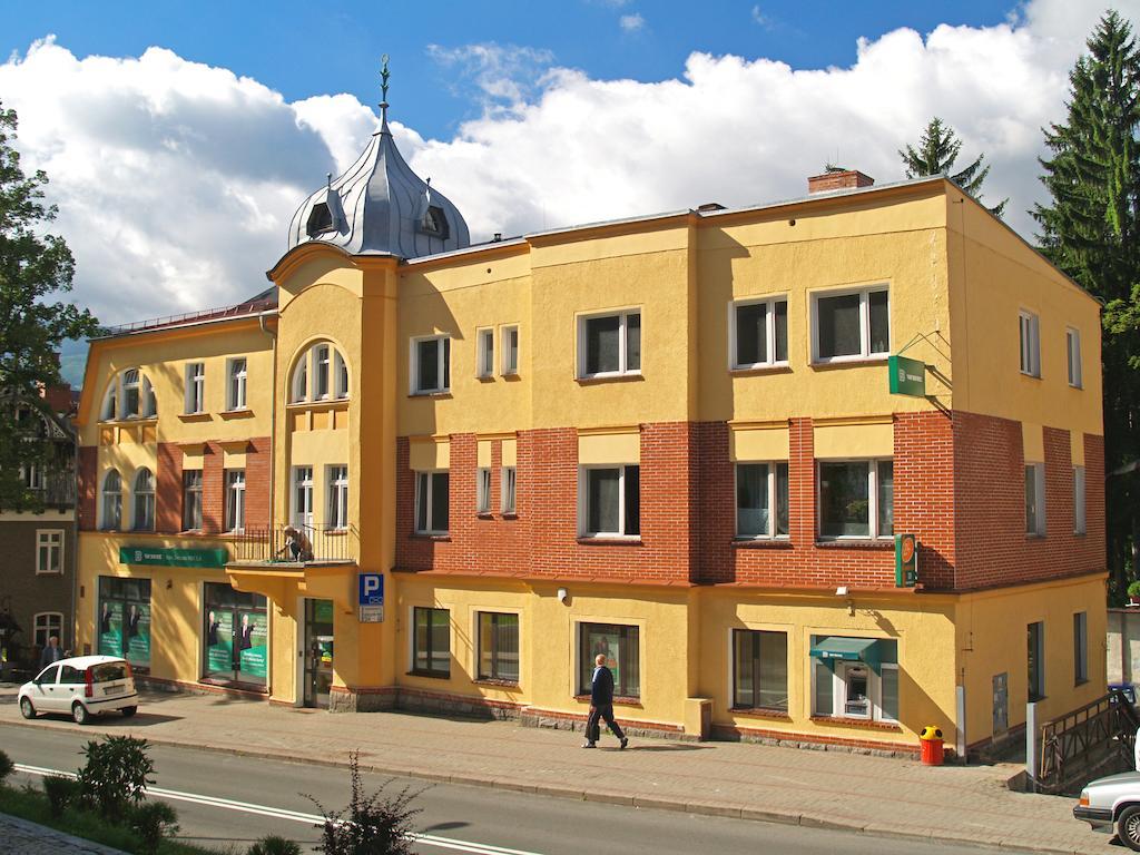 Apartamenty Carmen Szklarska Poręba Rom bilde